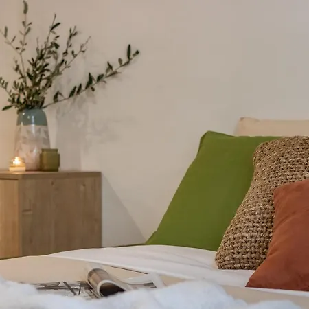 Giada Luxurious Monopoli